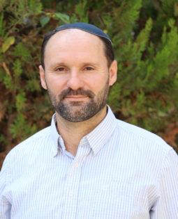 אהרן בוזגלו